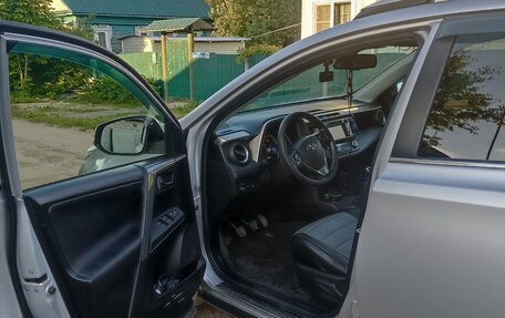 Toyota RAV4, 2013 год, 1 750 000 рублей, 4 фотография