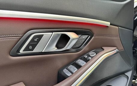 BMW 3 серия, 2023 год, 3 240 000 рублей, 18 фотография