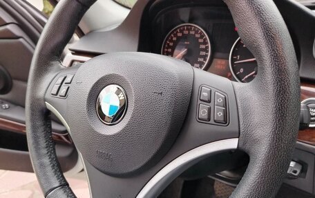 BMW 3 серия, 2011 год, 1 350 000 рублей, 14 фотография