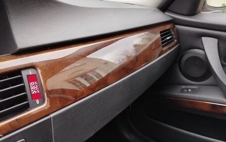 BMW 3 серия, 2011 год, 1 350 000 рублей, 22 фотография