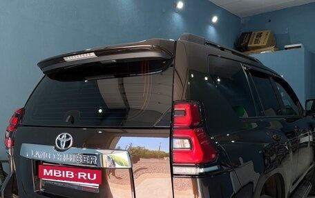 Toyota Land Cruiser Prado 150 рестайлинг 2, 2018 год, 5 500 000 рублей, 4 фотография