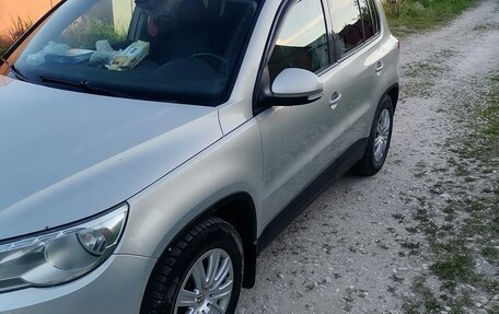 Volkswagen Tiguan I, 2010 год, 680 000 рублей, 7 фотография