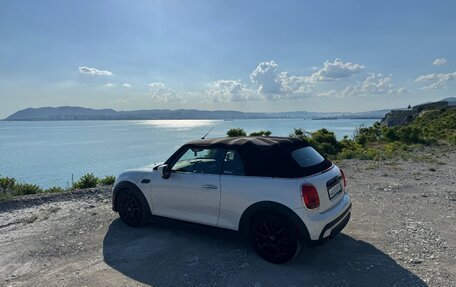 MINI Cabrio, 2024 год, 2 700 000 рублей, 5 фотография