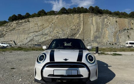 MINI Cabrio, 2024 год, 2 700 000 рублей, 2 фотография