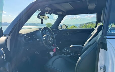 MINI Cabrio, 2024 год, 2 700 000 рублей, 9 фотография