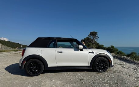 MINI Cabrio, 2024 год, 2 700 000 рублей, 13 фотография