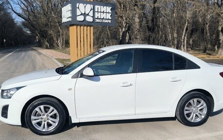 Chevrolet Cruze II, 2014 год, 895 000 рублей, 3 фотография