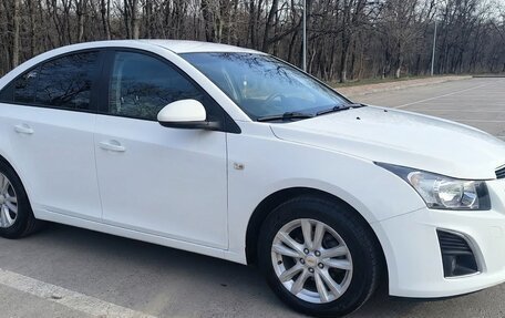 Chevrolet Cruze II, 2014 год, 895 000 рублей, 5 фотография