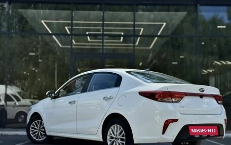 KIA Rio IV, 2020 год, 1 615 000 рублей, 4 фотография