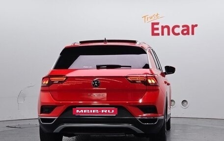 Volkswagen T-Roc I, 2023 год, 1 470 123 рублей, 5 фотография