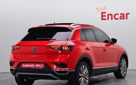 Volkswagen T-Roc I, 2023 год, 1 470 123 рублей, 3 фотография