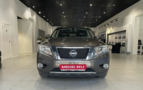 Nissan Pathfinder, 2015 год, 1 930 000 рублей, 2 фотография