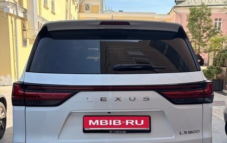 Lexus LX, 2022 год, 12 700 000 рублей, 2 фотография