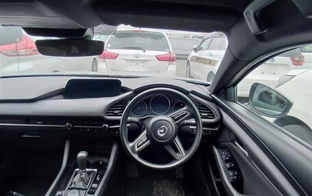 Mazda 3, 2022 год, 1 230 000 рублей, 8 фотография