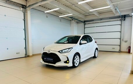 Toyota Yaris, 2020 год, 1 449 999 рублей, 2 фотография