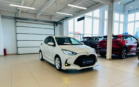 Toyota Yaris, 2020 год, 1 449 999 рублей, 8 фотография