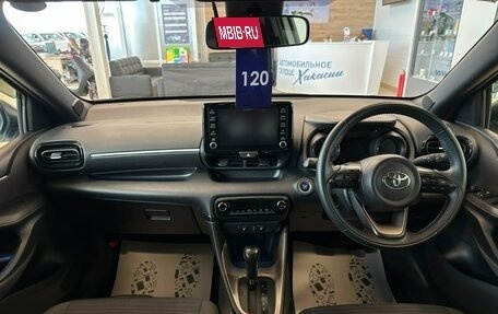 Toyota Yaris, 2020 год, 1 449 999 рублей, 16 фотография