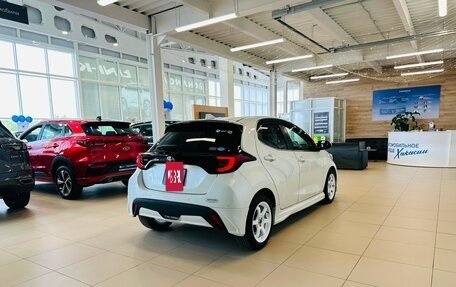 Toyota Yaris, 2020 год, 1 449 999 рублей, 6 фотография