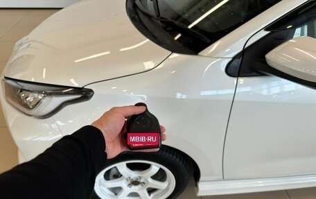 Toyota Yaris, 2020 год, 1 449 999 рублей, 20 фотография