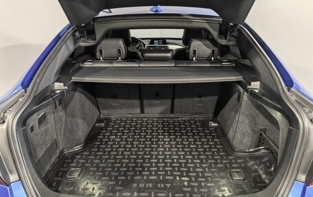 BMW 3 серия, 2019 год, 3 390 000 рублей, 9 фотография