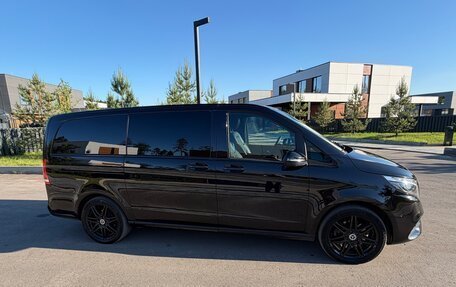 Mercedes-Benz V-Класс, 2022 год, 15 450 000 рублей, 3 фотография