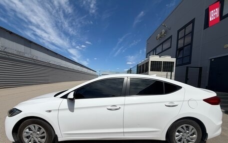 Hyundai Elantra VI рестайлинг, 2018 год, 1 270 000 рублей, 2 фотография