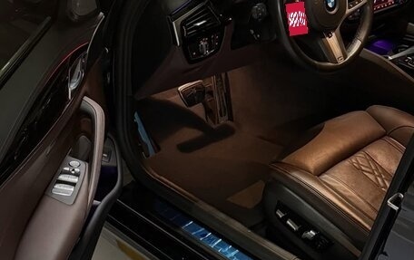 BMW 5 серия, 2023 год, 5 040 000 рублей, 8 фотография