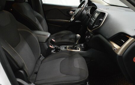 Jeep Cherokee, 2014 год, 1 490 000 рублей, 14 фотография