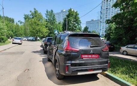 Mitsubishi Xpander, 2023 год, 2 400 000 рублей, 2 фотография