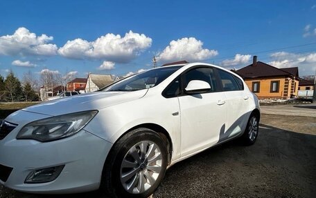 Opel Astra J, 2011 год, 500 000 рублей, 12 фотография