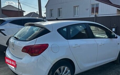 Opel Astra J, 2011 год, 500 000 рублей, 17 фотография