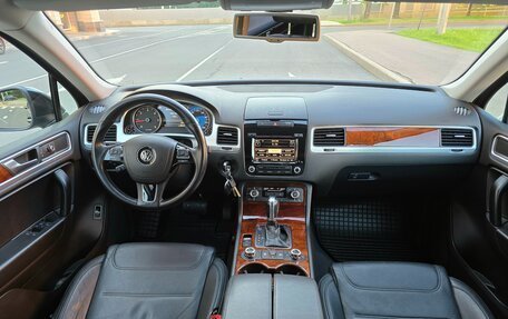 Volkswagen Touareg III, 2012 год, 2 390 000 рублей, 13 фотография