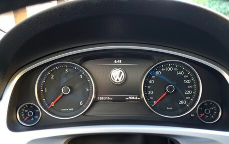 Volkswagen Touareg III, 2012 год, 2 390 000 рублей, 18 фотография