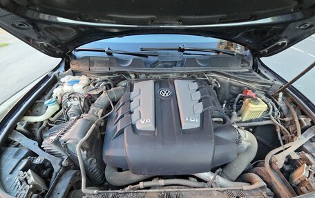 Volkswagen Touareg III, 2012 год, 2 390 000 рублей, 20 фотография