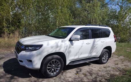 Toyota Land Cruiser Prado 150 рестайлинг 2, 2018 год, 5 000 000 рублей, 4 фотография
