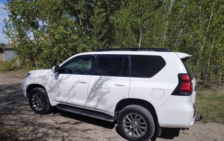 Toyota Land Cruiser Prado 150 рестайлинг 2, 2018 год, 5 000 000 рублей, 5 фотография