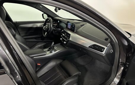 BMW 5 серия, 2019 год, 5 190 000 рублей, 14 фотография