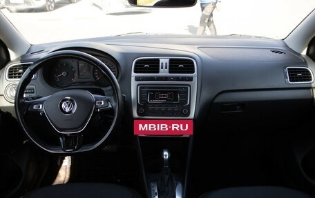 Volkswagen Polo VI (EU Market), 2015 год, 858 000 рублей, 12 фотография