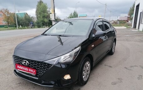 Hyundai Solaris II рестайлинг, 2021 год, 1 200 000 рублей, 6 фотография