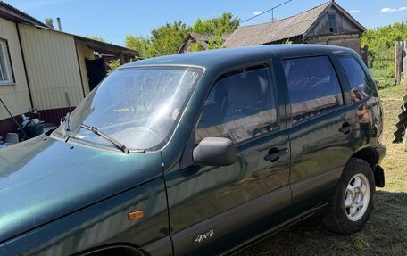 Chevrolet Niva I рестайлинг, 2004 год, 315 000 рублей, 4 фотография