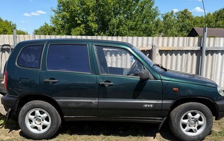Chevrolet Niva I рестайлинг, 2004 год, 315 000 рублей, 3 фотография