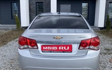 Chevrolet Cruze II, 2012 год, 700 000 рублей, 5 фотография