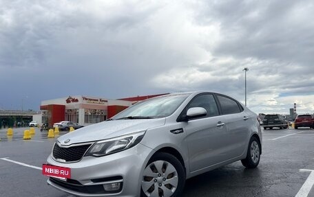 KIA Rio III рестайлинг, 2017 год, 960 000 рублей, 3 фотография