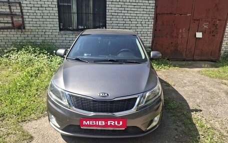 KIA Rio III рестайлинг, 2013 год, 1 100 000 рублей, 3 фотография