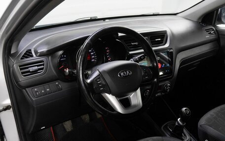 KIA Rio III рестайлинг, 2013 год, 850 000 рублей, 10 фотография