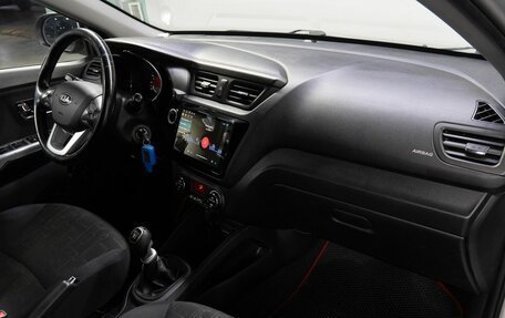 KIA Rio III рестайлинг, 2013 год, 850 000 рублей, 17 фотография