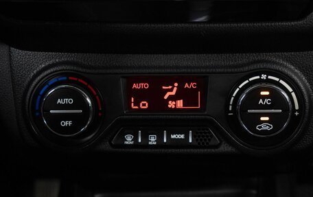 KIA Rio III рестайлинг, 2013 год, 850 000 рублей, 22 фотография