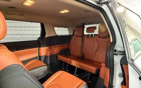KIA Carnival, 2022 год, 4 600 000 рублей, 24 фотография