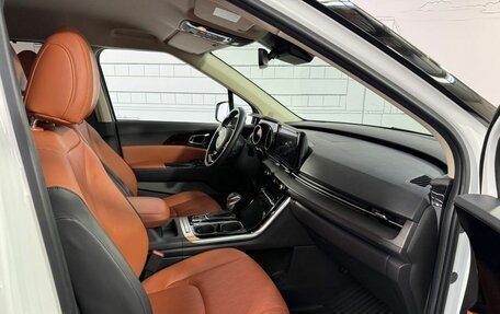 KIA Carnival, 2022 год, 4 600 000 рублей, 25 фотография