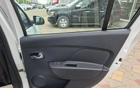 Renault Logan II, 2020 год, 1 230 000 рублей, 28 фотография